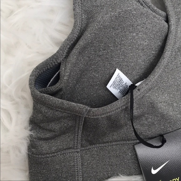 🌸 2 for $30 🌸 Nike Sports Bra - Picture 3 of 3